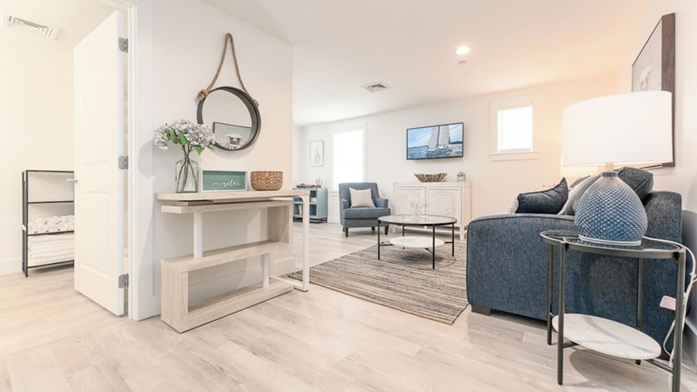 Harbourtown Suites - photo 63