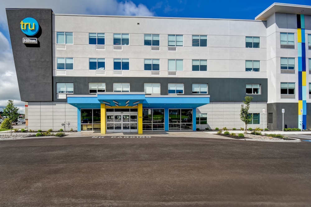Tru By Hilton Syracuse Camillus - photo 32