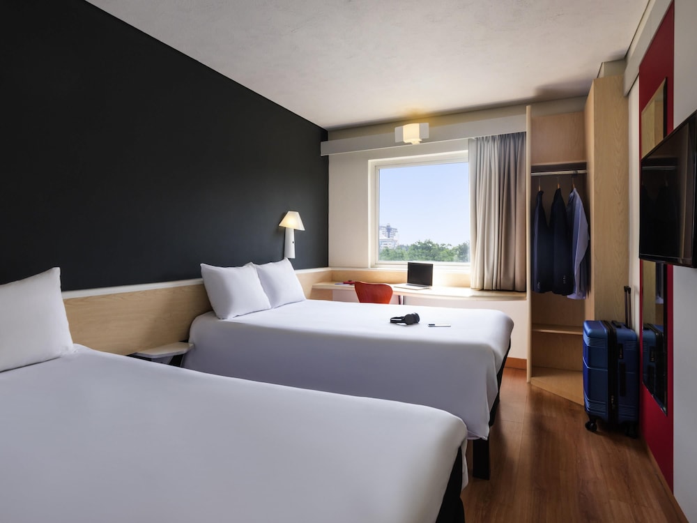 ibis Guadalajara Expo