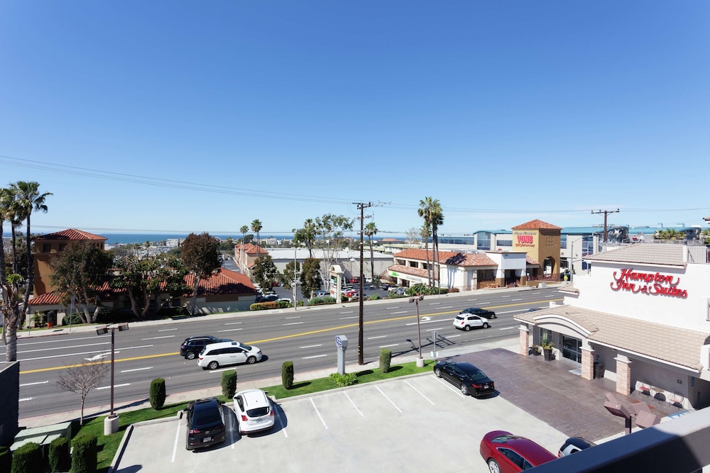 Hampton Inn & Suites Hermosa Beach - photo 39
