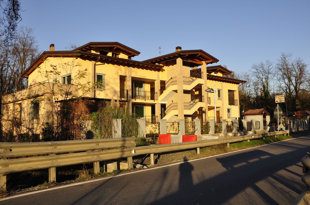 San Prospero — 4-Star Luxury Hotel in Garbagnate Milanese, Italy