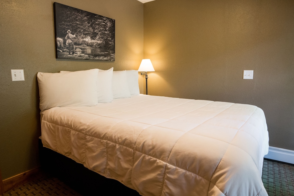 Silver Moon Inn - photo 59