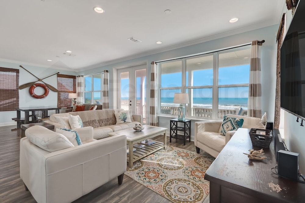 Magnificent Modern Beach House with Ocean View from All Rooms by RedAwning — 4-Star Luxury Hotel in Fernandina Beach, United States