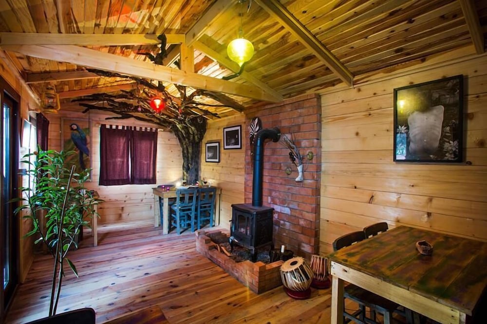 Morkoyun Bungalov Kamp in Karaburun, Turkey