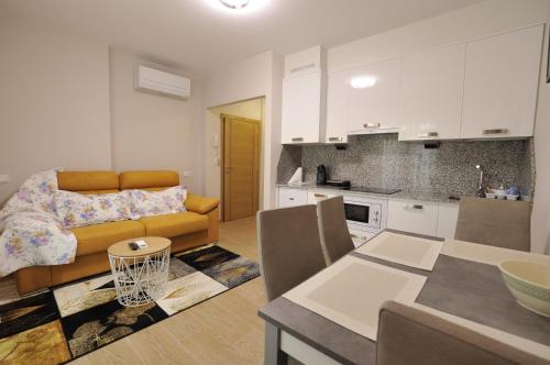 Apartamentos Playa Compostela 14315186 — Vilagarcia De Arousa