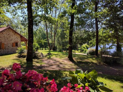 Les frenes - last minute hotel in Cussac
