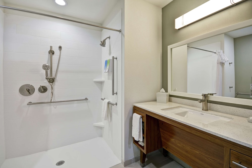 Home2 Suites by Hilton Stow - photo 17