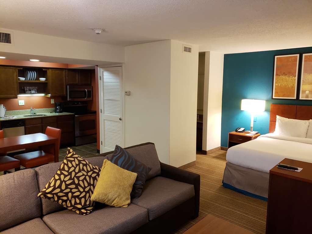 Hawthorn Suites by Wyndham Vienna Tysons Corner - photo 19