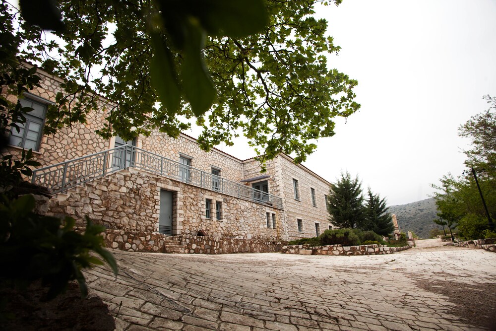 Tholos — hotel in Astros