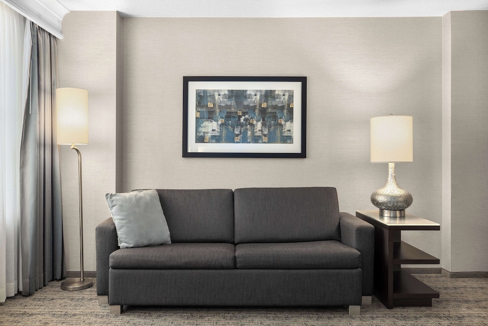 Hampton Inn & Suites Downers Grove Chicago - photo 24