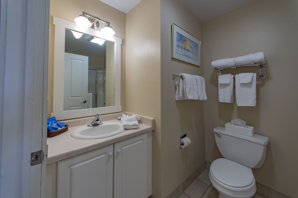 Edgewater Resort - photo 94