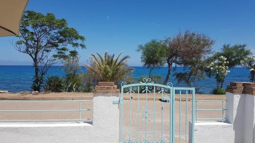 Villetta Panoramica Fronte Mare — Tertenia