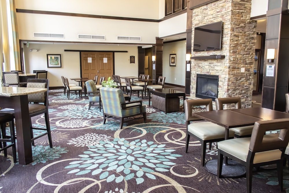 Staybridge Suites Minot by IHG - photo 53