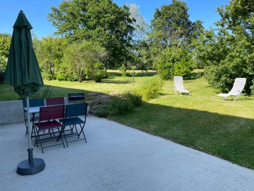 Les Mimosas - carbon neutral hotel in Gracay