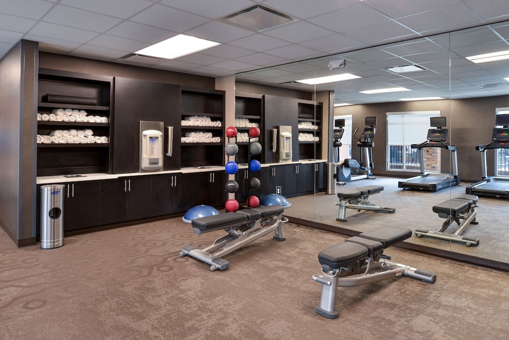 Residence Inn by Marriott Visalia - photo 17