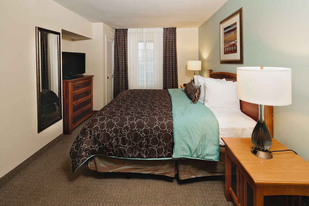 Staybridge Suites Irving Las Colinas by IHG - photo 4