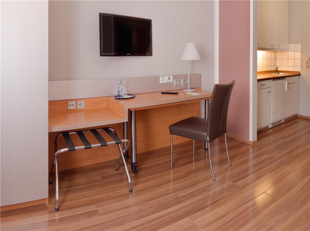 Attimo Business EZ Raum ArbPlz CROP px