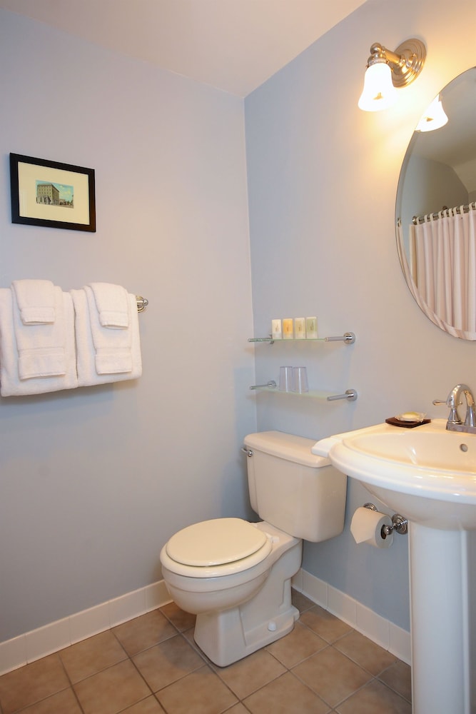 Jailhouse Inn - photo 28