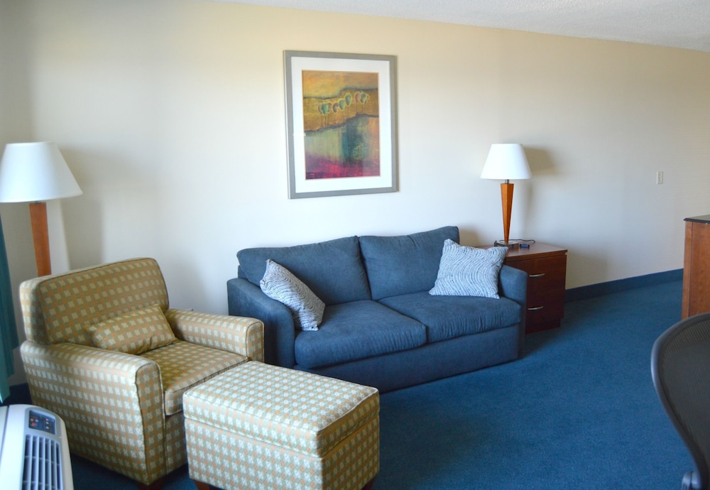 Hampton House Hotel - photo 10