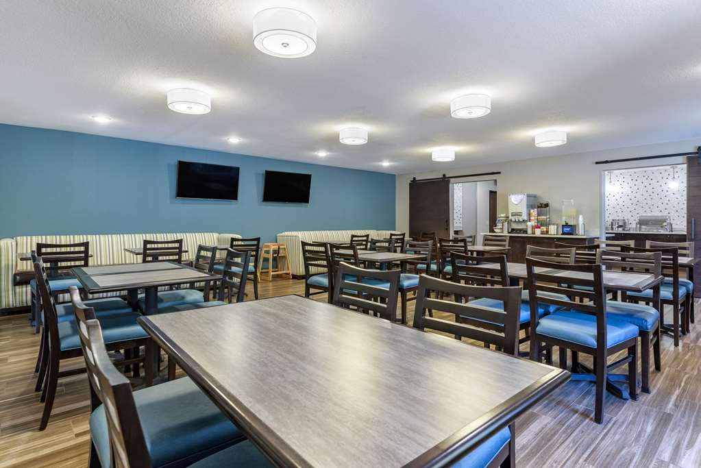 Comfort Inn & Suites Tualatin Lake Oswego South - photo 36