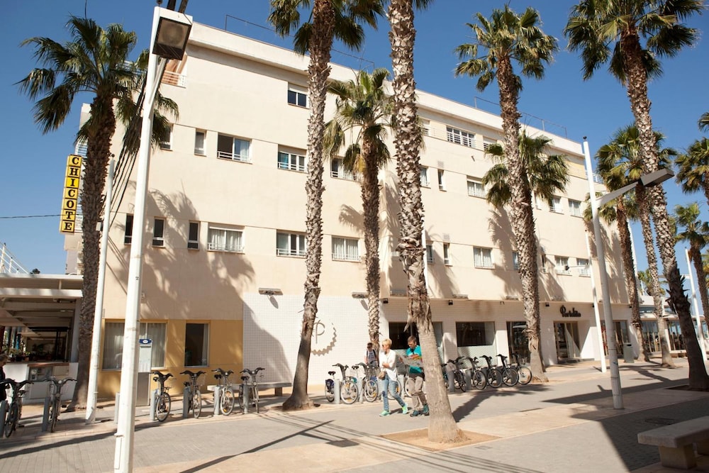 Malvarrosa Beach Rooms - last minute hotel in Valencia