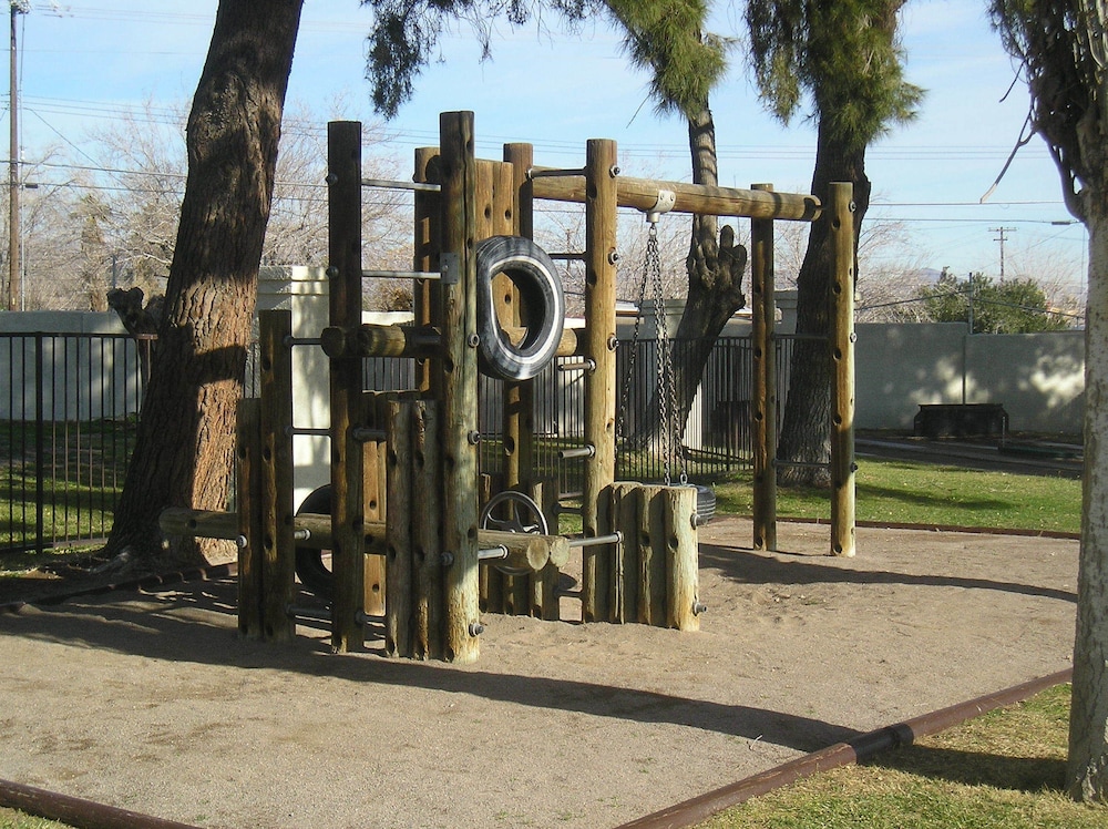 Thousand Trails Las Vegas RV Resort - photo 16