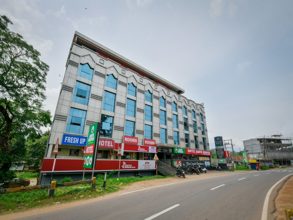 OYO 15226 Crystal Residency in Kalpatta, India