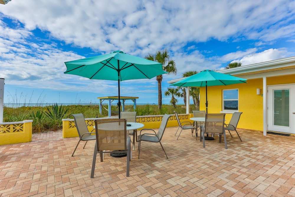A Beach Retreat - photo 173