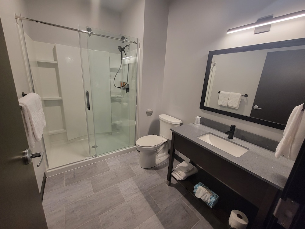 Watershed Hotel - photo 44