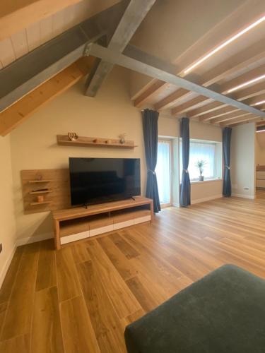Dolphin Daze - carbon neutral hotel in Holmes Beach