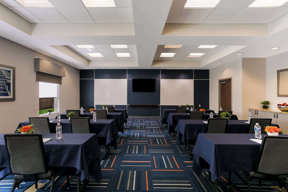 Hampton Inn & Suites Wilmington Christiana - photo 47