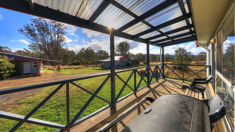 Highland Cabins and Cottages at Bronte Park — 4-Star Luxury Hotel in Bronte, Australia