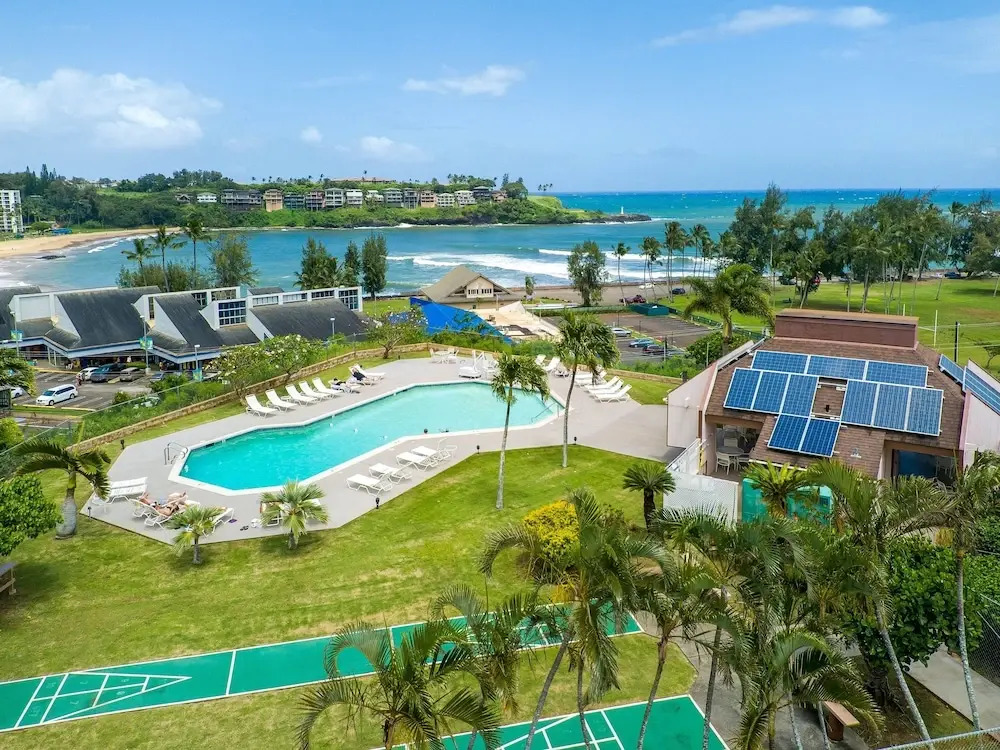 Banyan Harbor Resort #c33 Free Parking 2br 1.5ba — hotel in Lihue