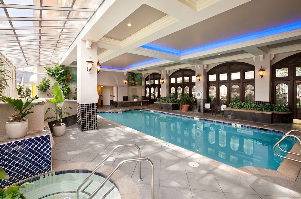 Embassy Suites by Hilton San Francisco Airport Waterfront - photo 31