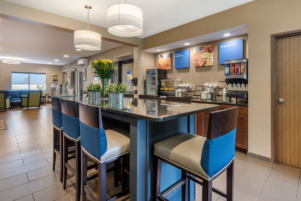 Comfort Inn Ellsworth Bar Harbor - photo 28