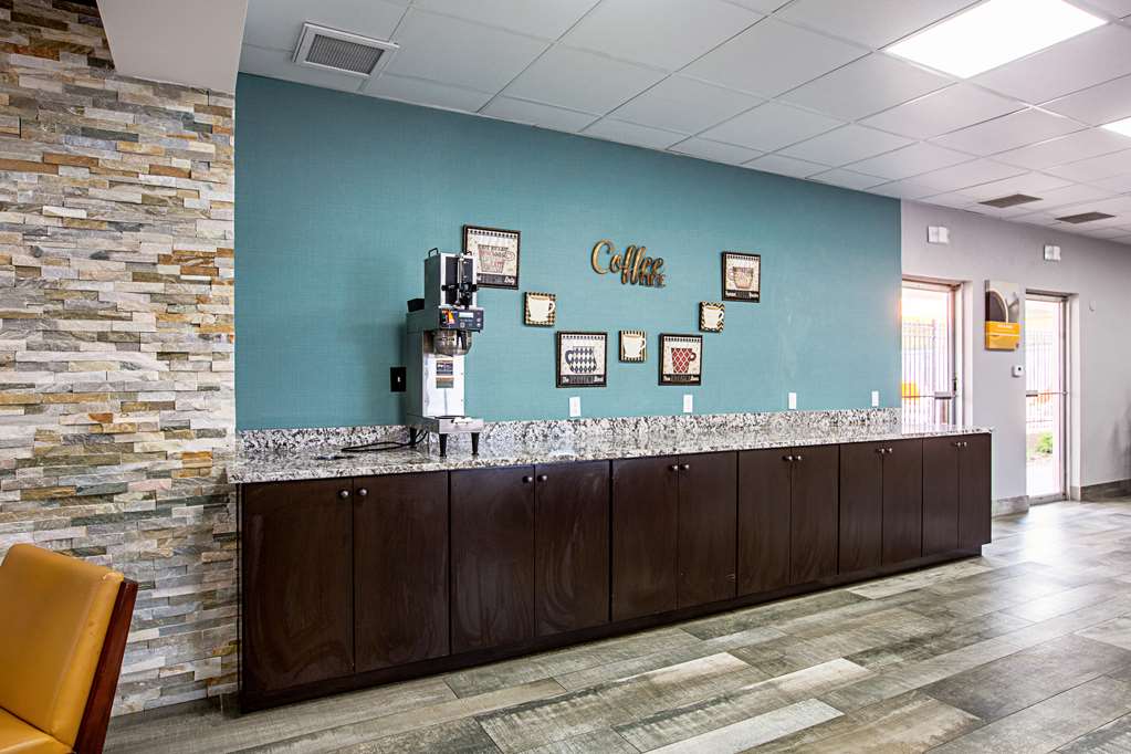Motel 6 Atlanta GA Atlanta Airport - photo 4