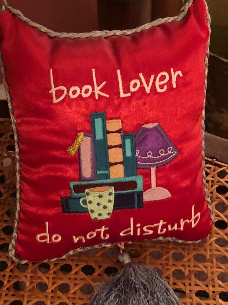 Princess Anne Book Lovers Inn - photo 23