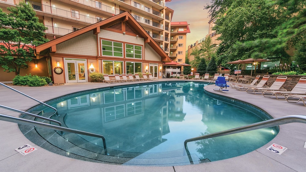 Holiday Inn Club Vacations Smoky Mountain Resort by IHG — hotel in Gatlinburg