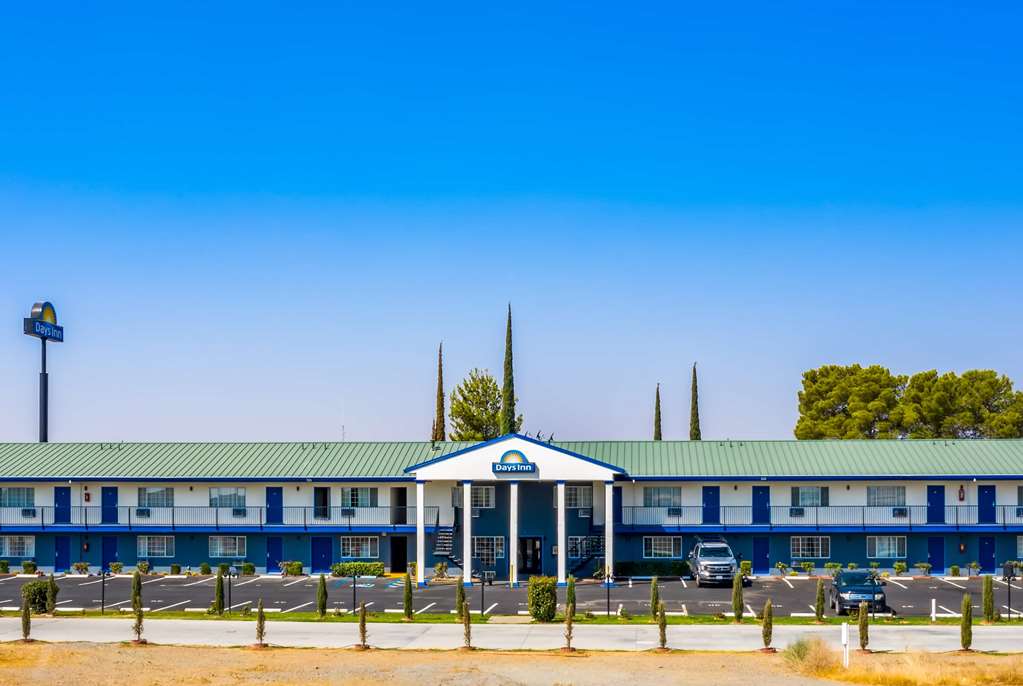 Days Inn by Wyndham Red Bluff - photo 8
