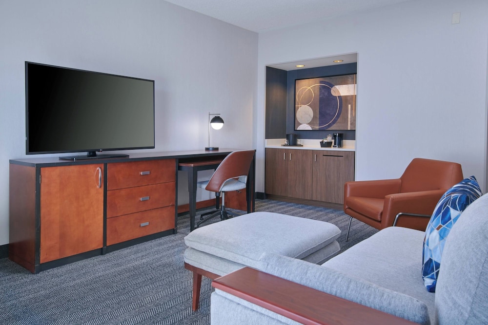 Courtyard by Marriott Chicago Lincolnshire - photo 13