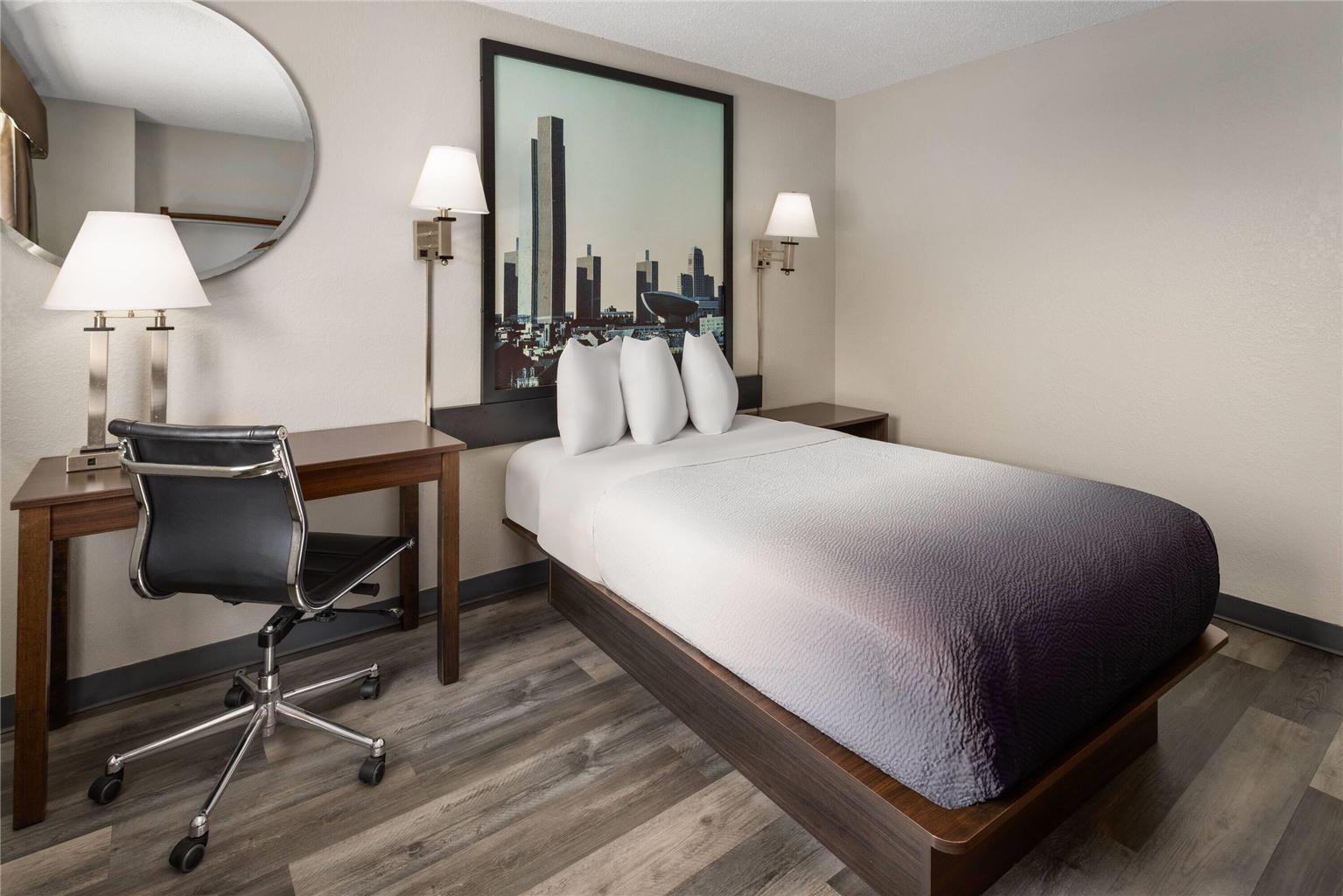 Super 8 by Wyndham Latham Albany Airport - photo 13