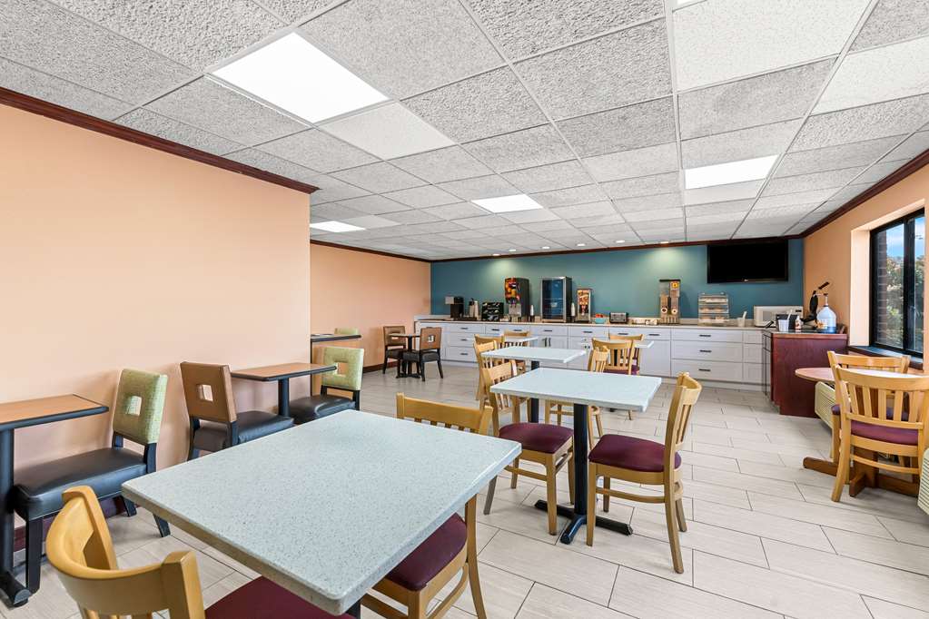 Americas Best Value Inn McMinnville - photo 23