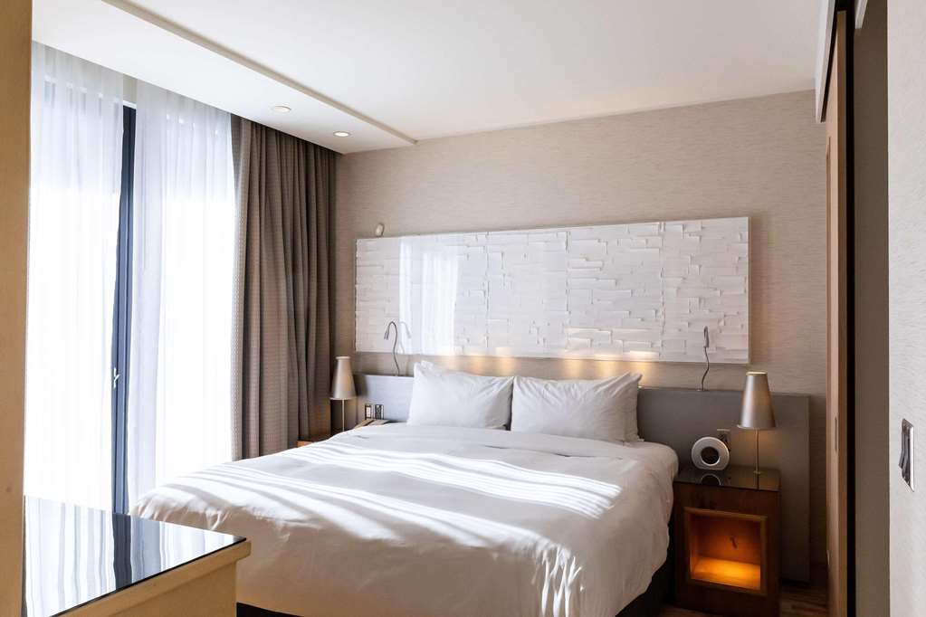 Radisson Blu Aqua Hotel Chicago - photo 24