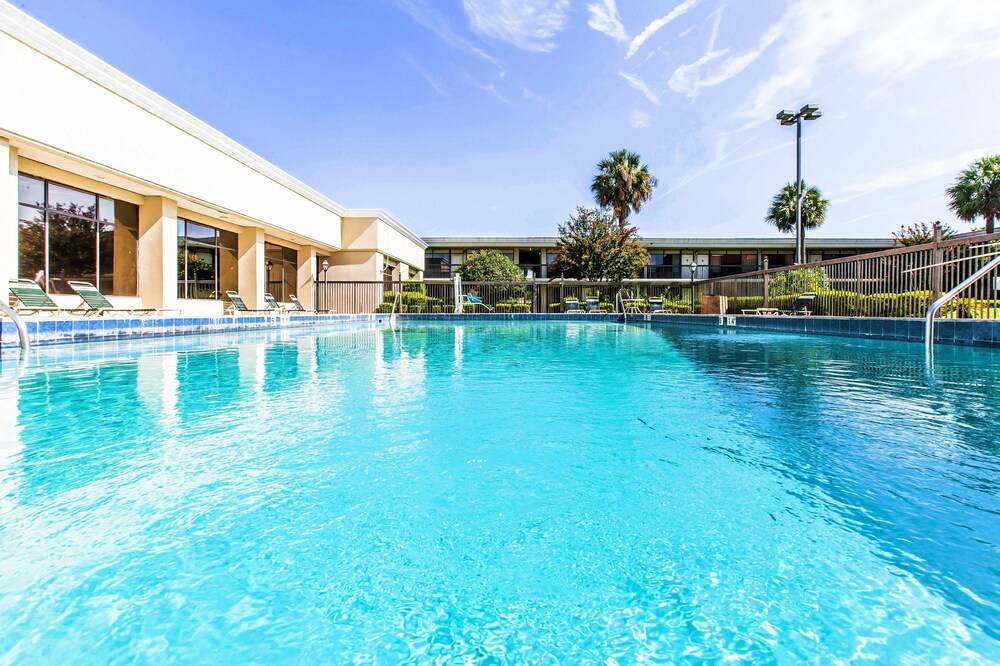 Quality Inn & Suites Waycross - featured photo