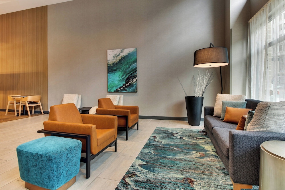 Fairfield Inn & Suites by Marriott Birmingham Downtown - photo 3