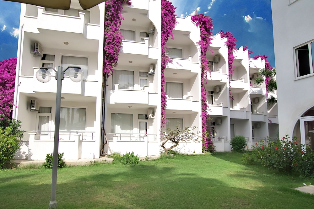 Sultasa Hotel in Mersin, Turkey