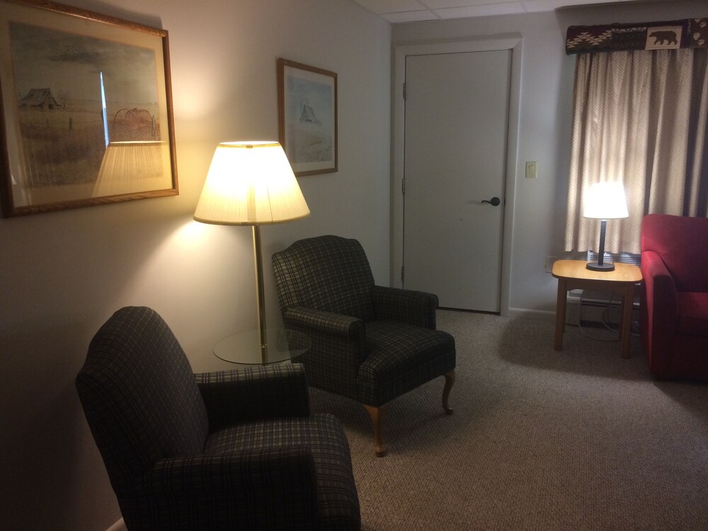 Forest Glen Inn - photo 12