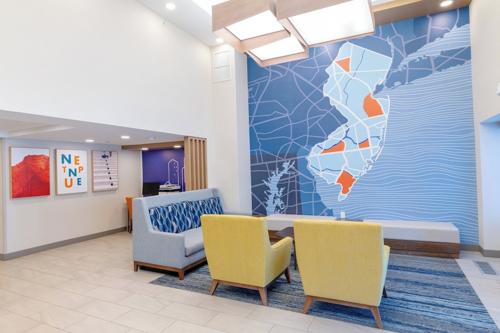 Holiday Inn Express Hotel of Neptune by IHG - photo 103