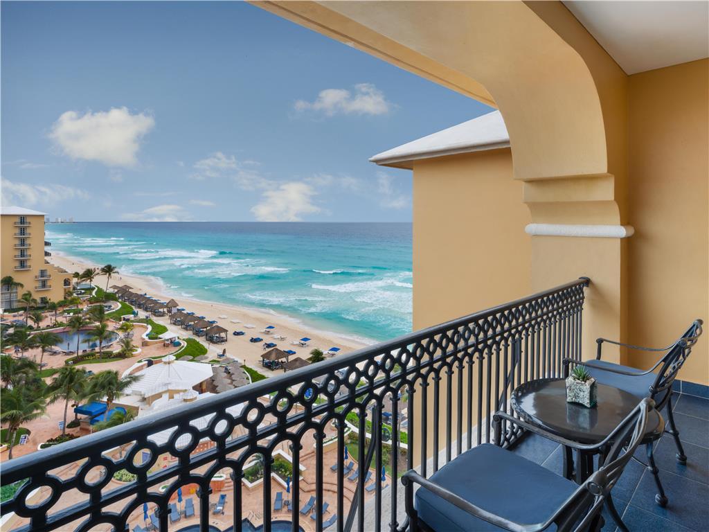 KICUN1_JAphotography_ Seaside Suite_ Terrace.tif