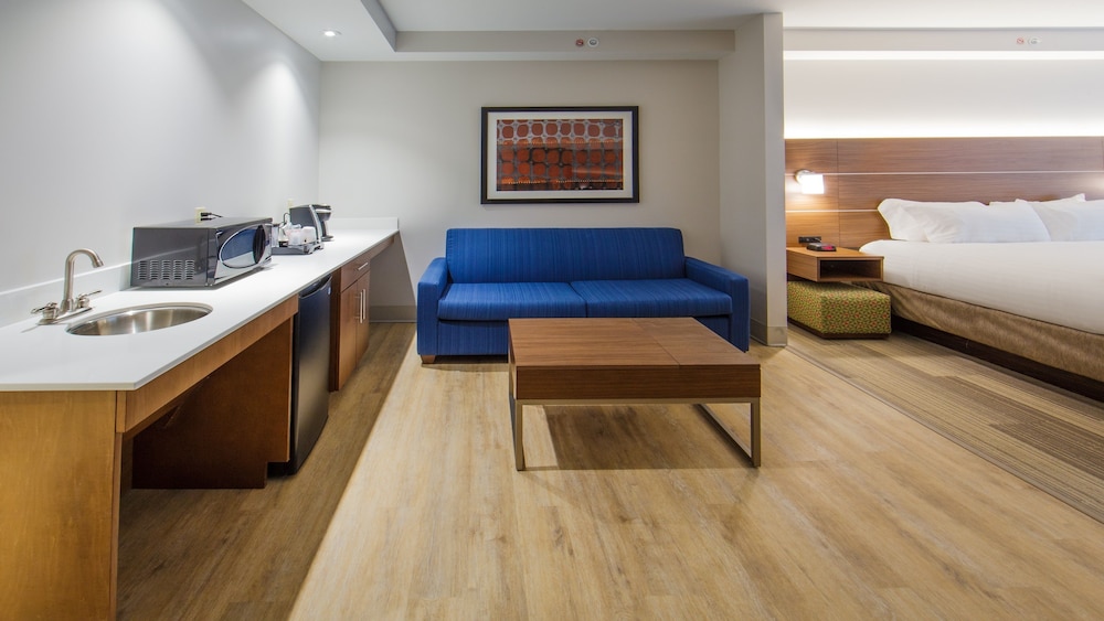 Holiday Inn Express Gatlinburg Downtown by IHG - photo 9